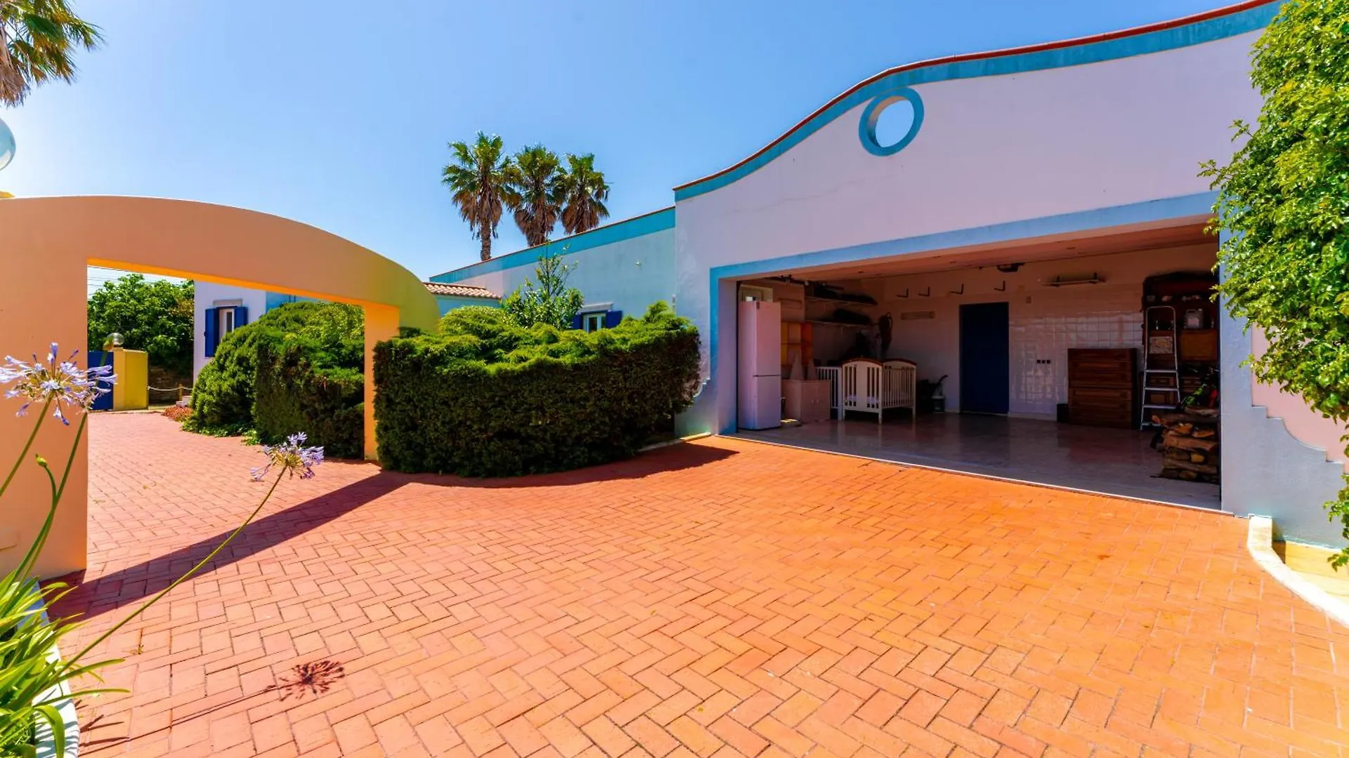 Spacious Villa With Private Pool Sintra Ericeira Португалия